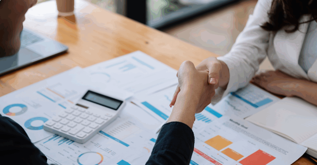 Blogreeks Zorg - deel 5: Overnames en fusies in de zorg: wie moet je informeren en waarom?