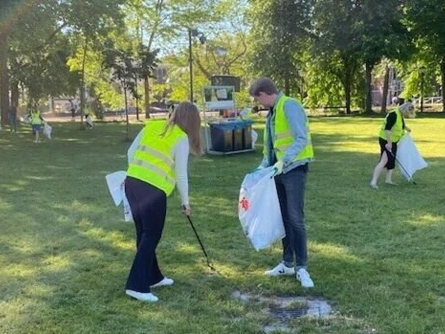Opruimactie Park Lepelenburg